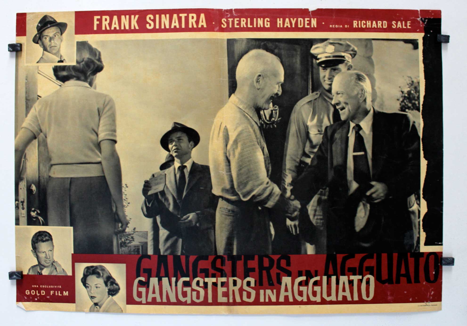 GANGSTERS IN AGGUATO