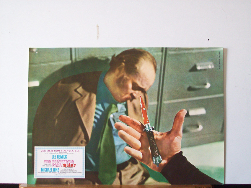 UNA SECRETARIA PARA MATAR