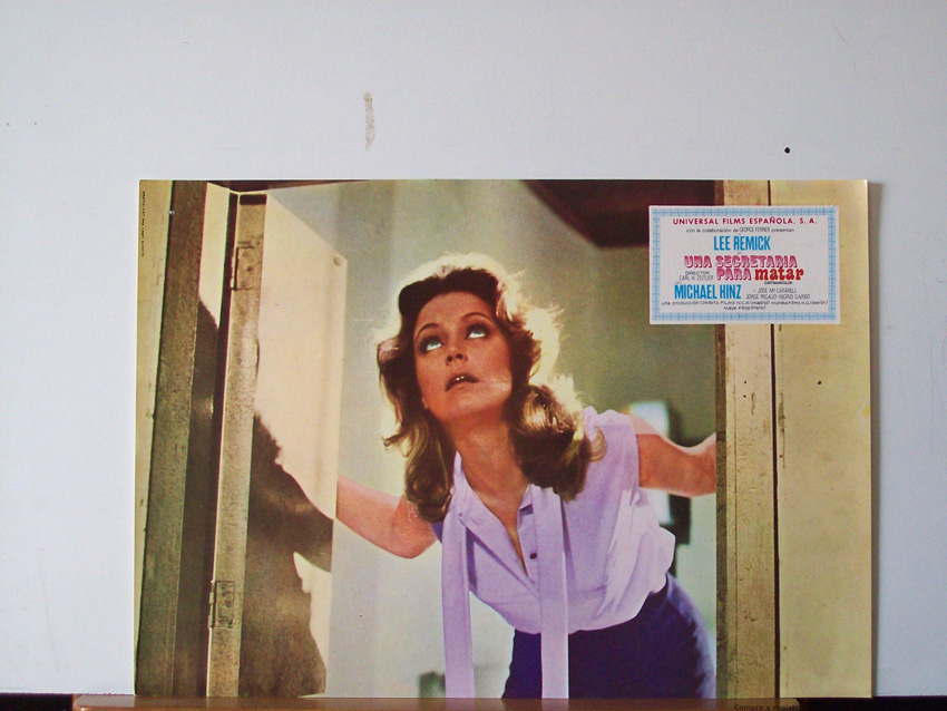 UNA SECRETARIA PARA MATAR