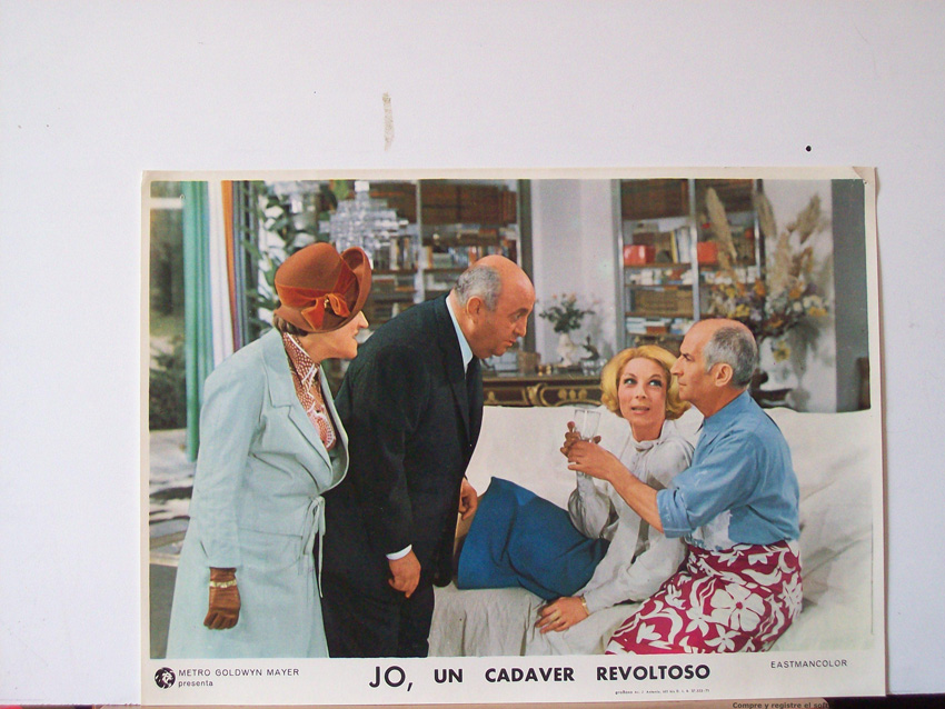 JO UN CADAVER REVOLTOSO
