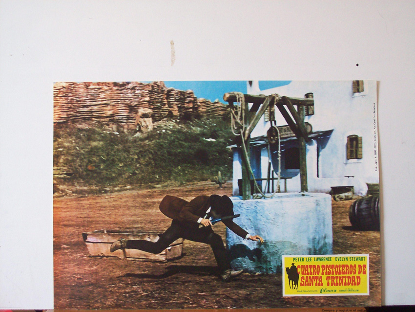 CUATRO PISTOLEROS DE SANTA TRINIDAD