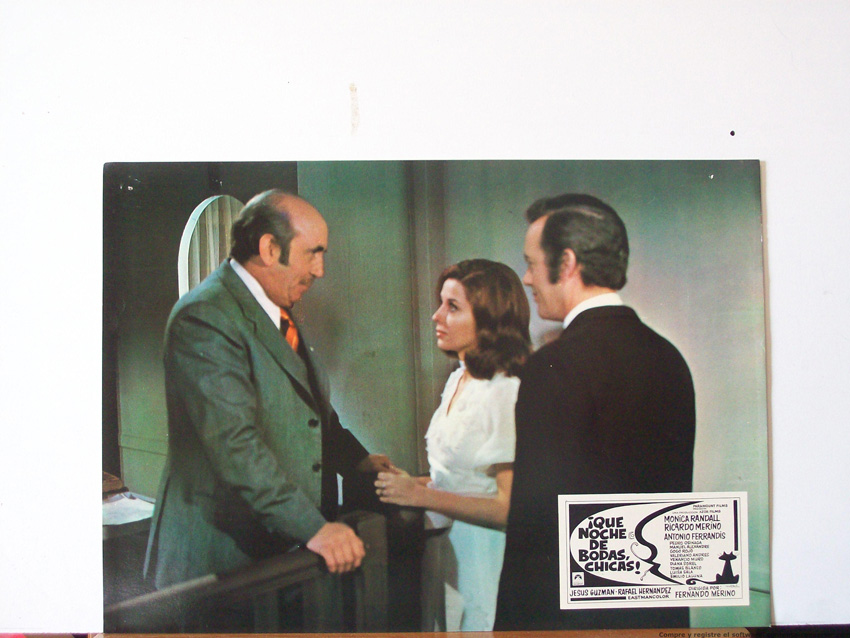 QUE NOCHE DE BODAS CHICAS