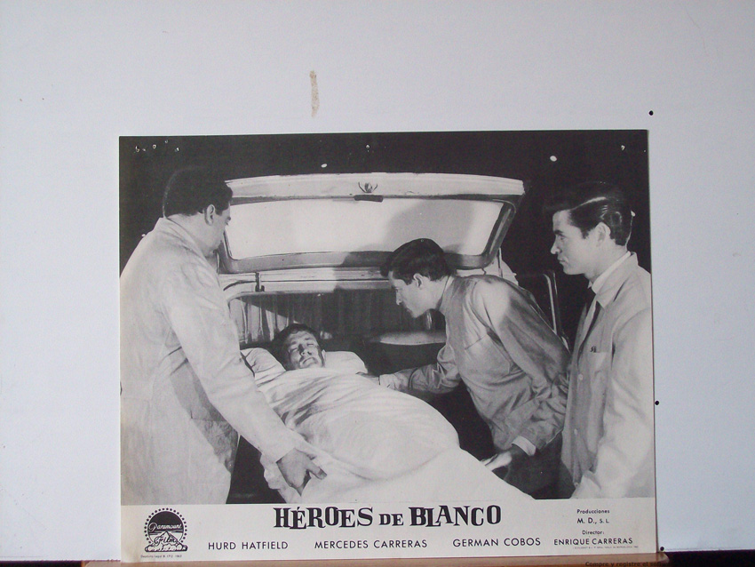HEROES DE BLANCO
