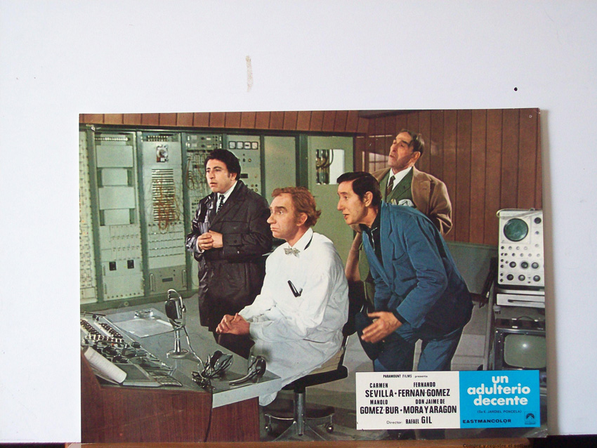 UN ADULTERIO DECENTE