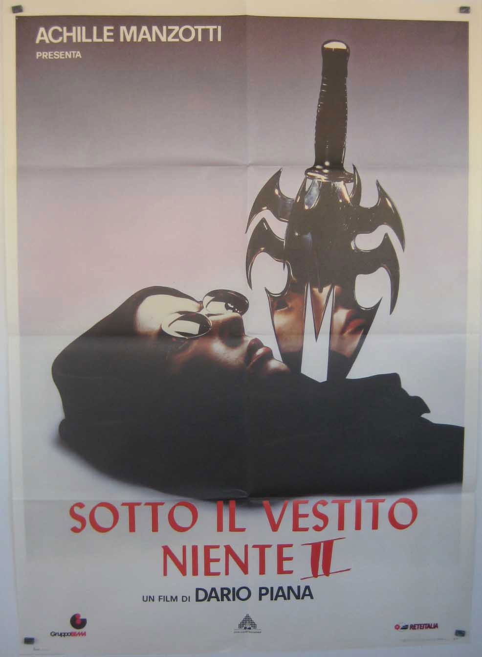 SOTTO IL VESTITO NIENTE II