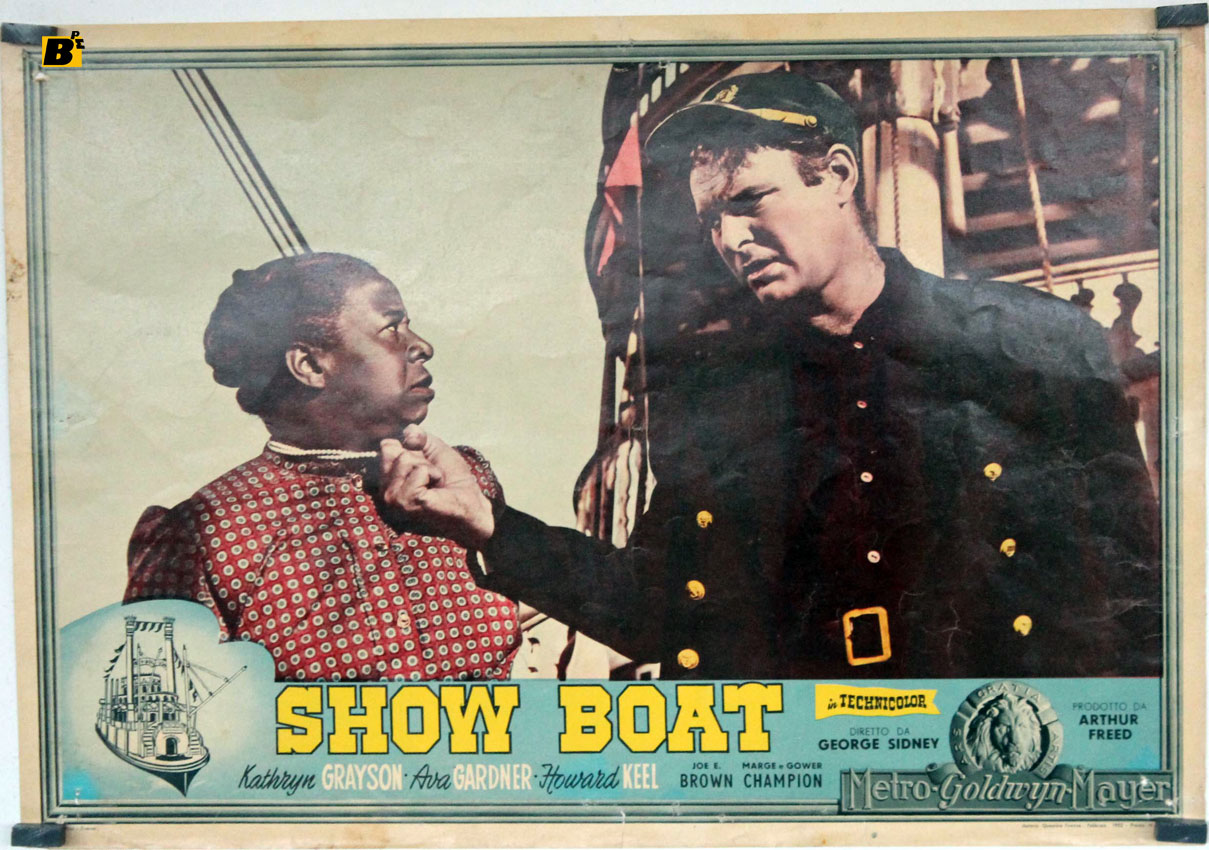 SHOW BOAT