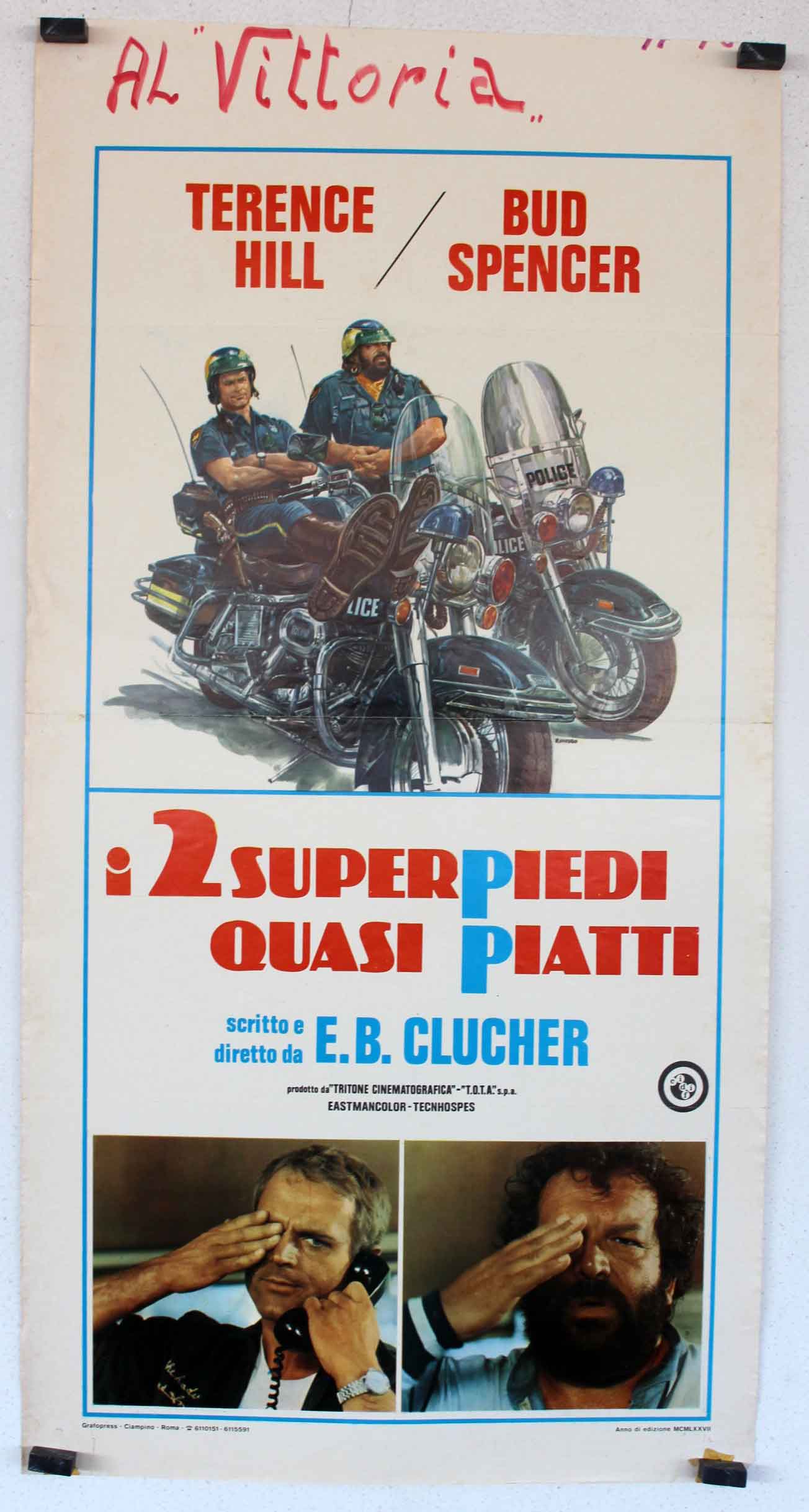 I due superpiedi quasi piatti