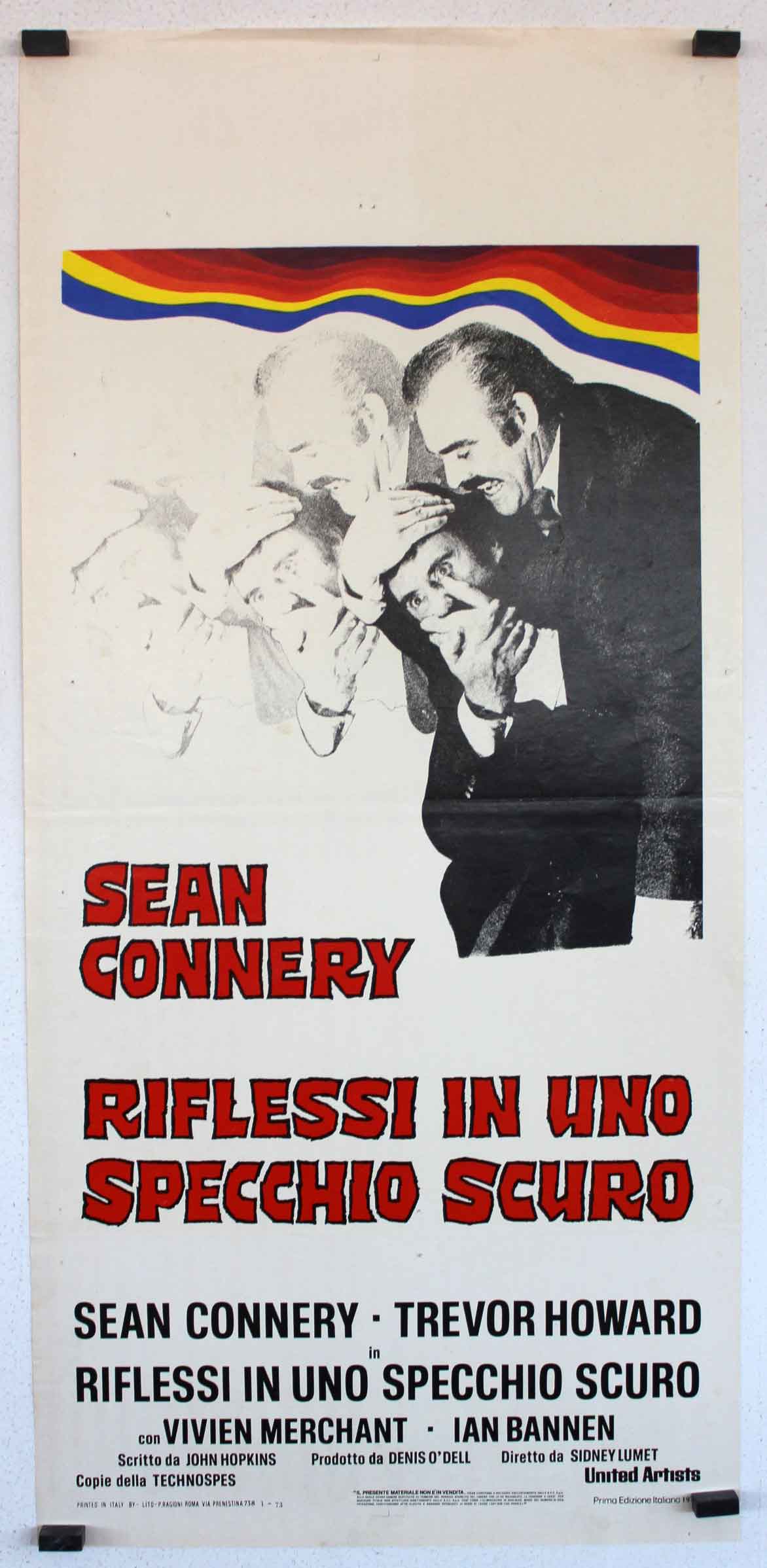 RIFLESSI IN UNO SPECCHIO SCURO