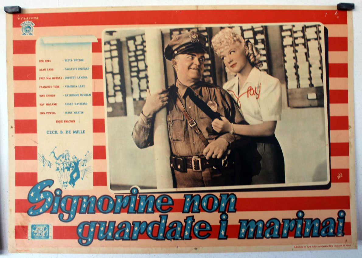 SIGNORINE NON GUARDATE I MARINAI