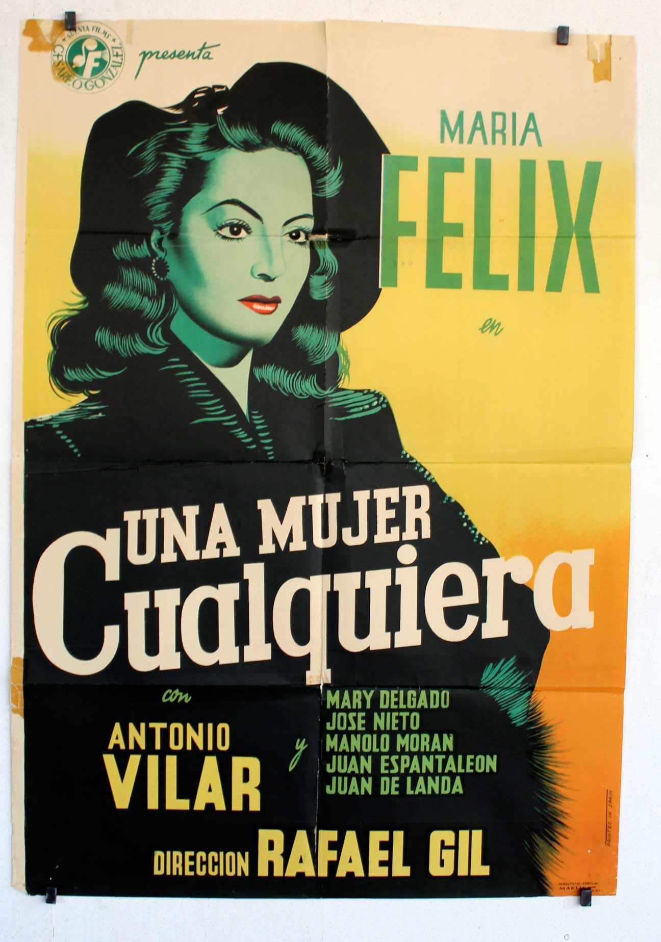 MUJER CUALQUIERA, UNA