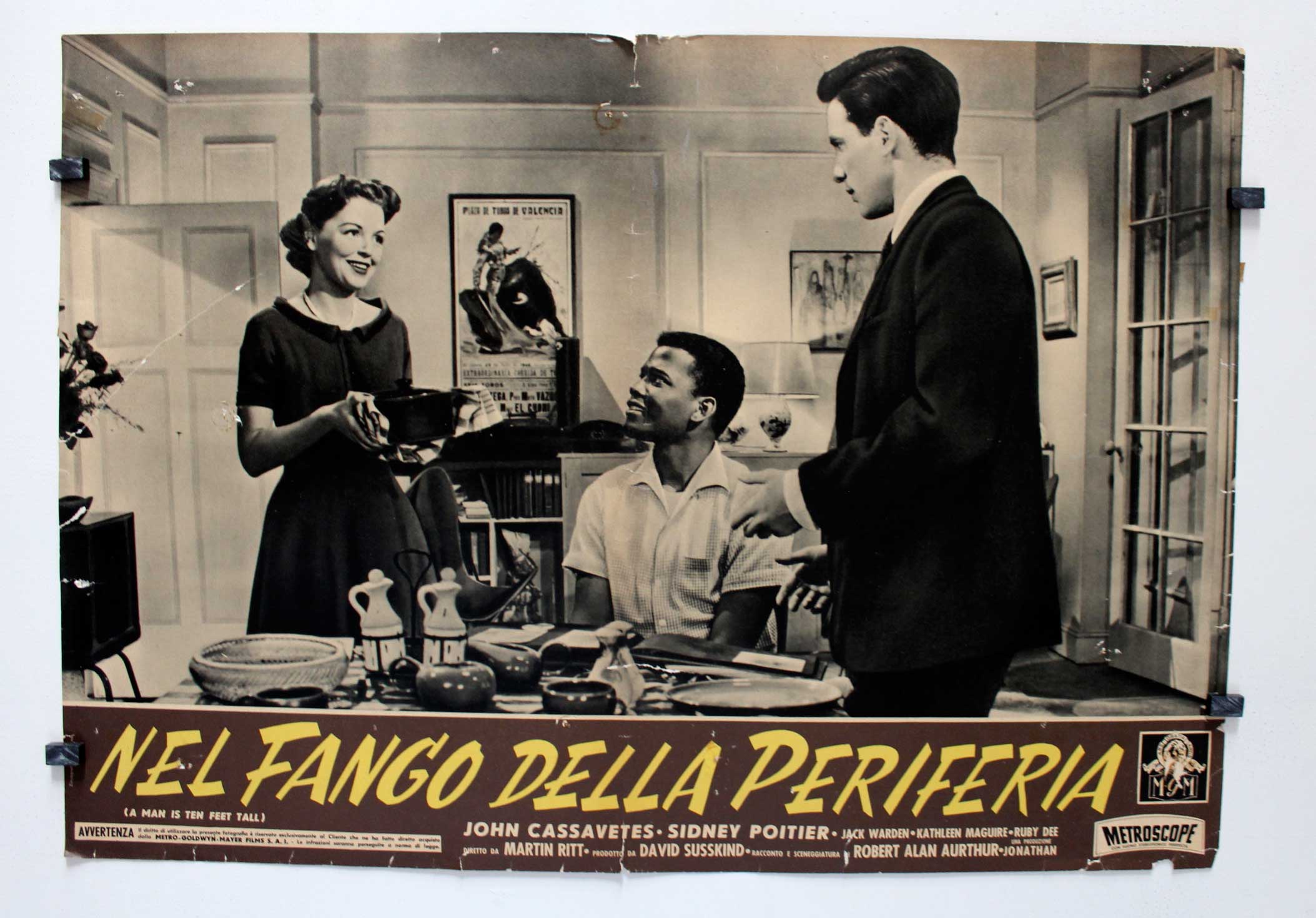 NEL FANGO DELLA PERIFERIA