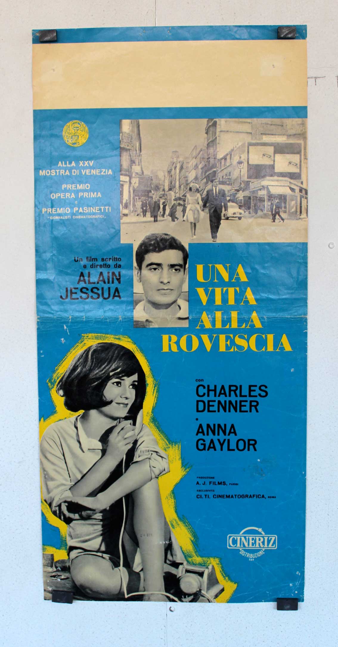 UNA VITA ALLA ROVESCIA