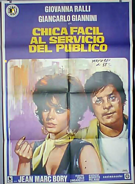 CHICA FACIL AL SERVICIO DEL PUBLICO