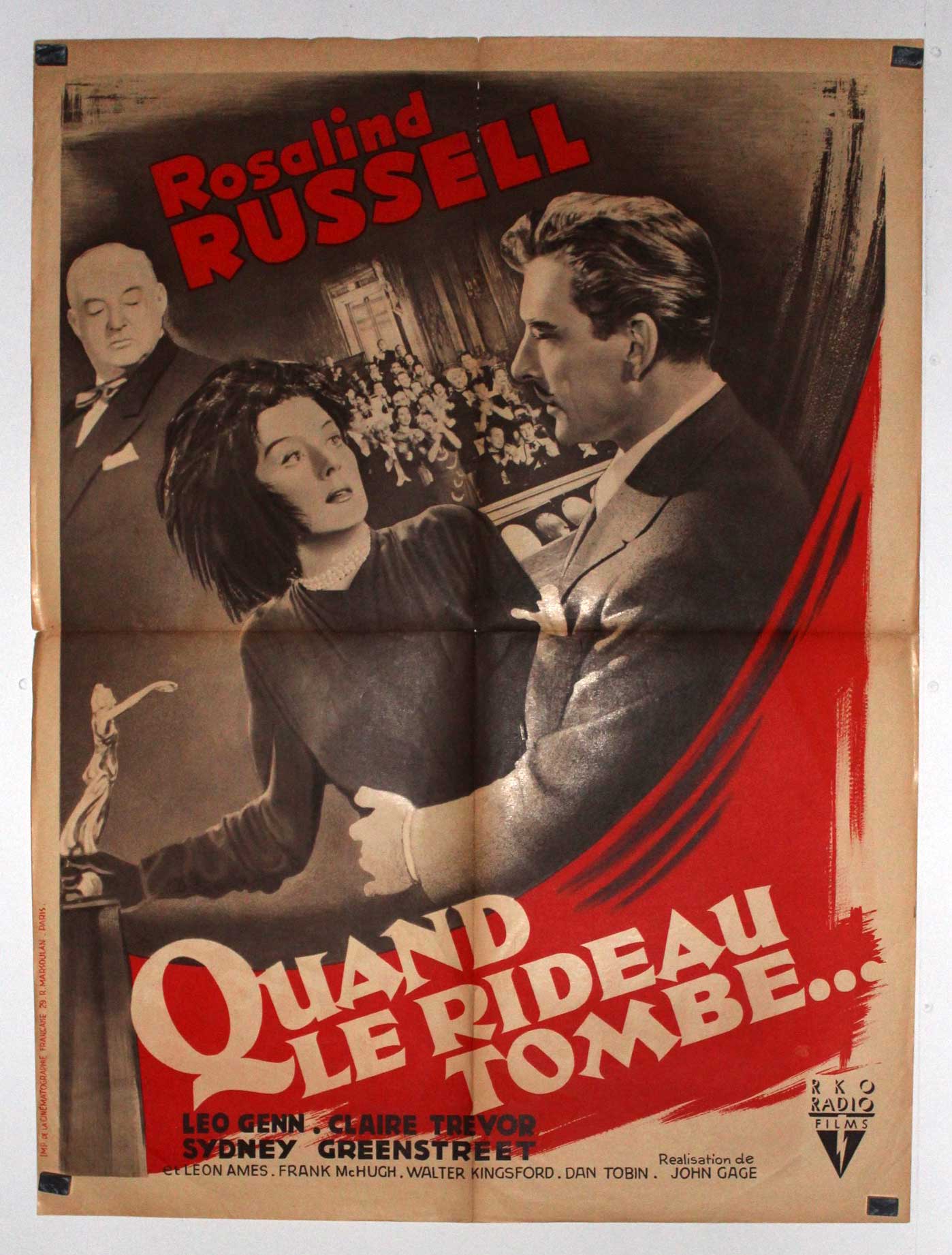 QUAND LE RIDEAU TOMBE