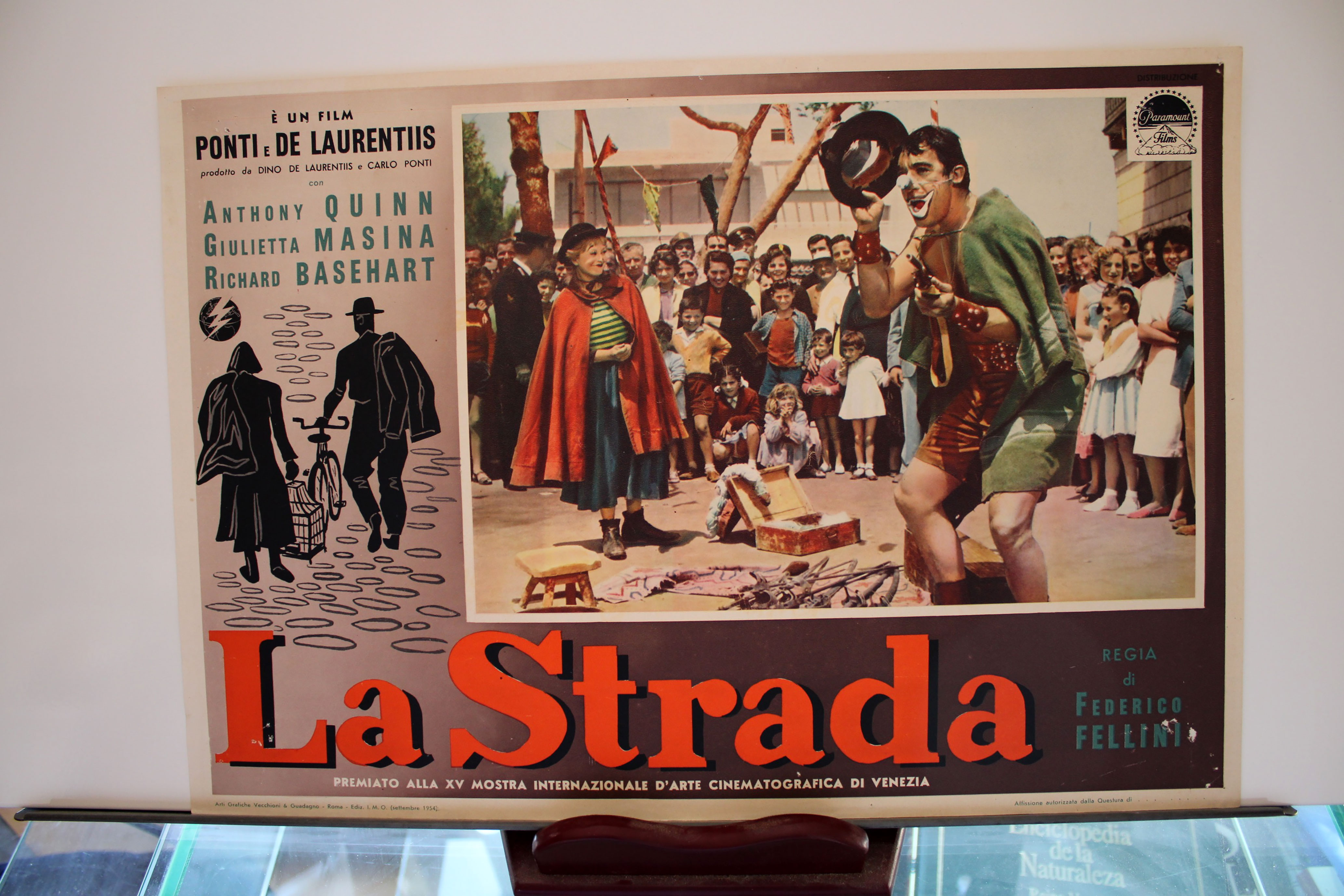 LA STRADA