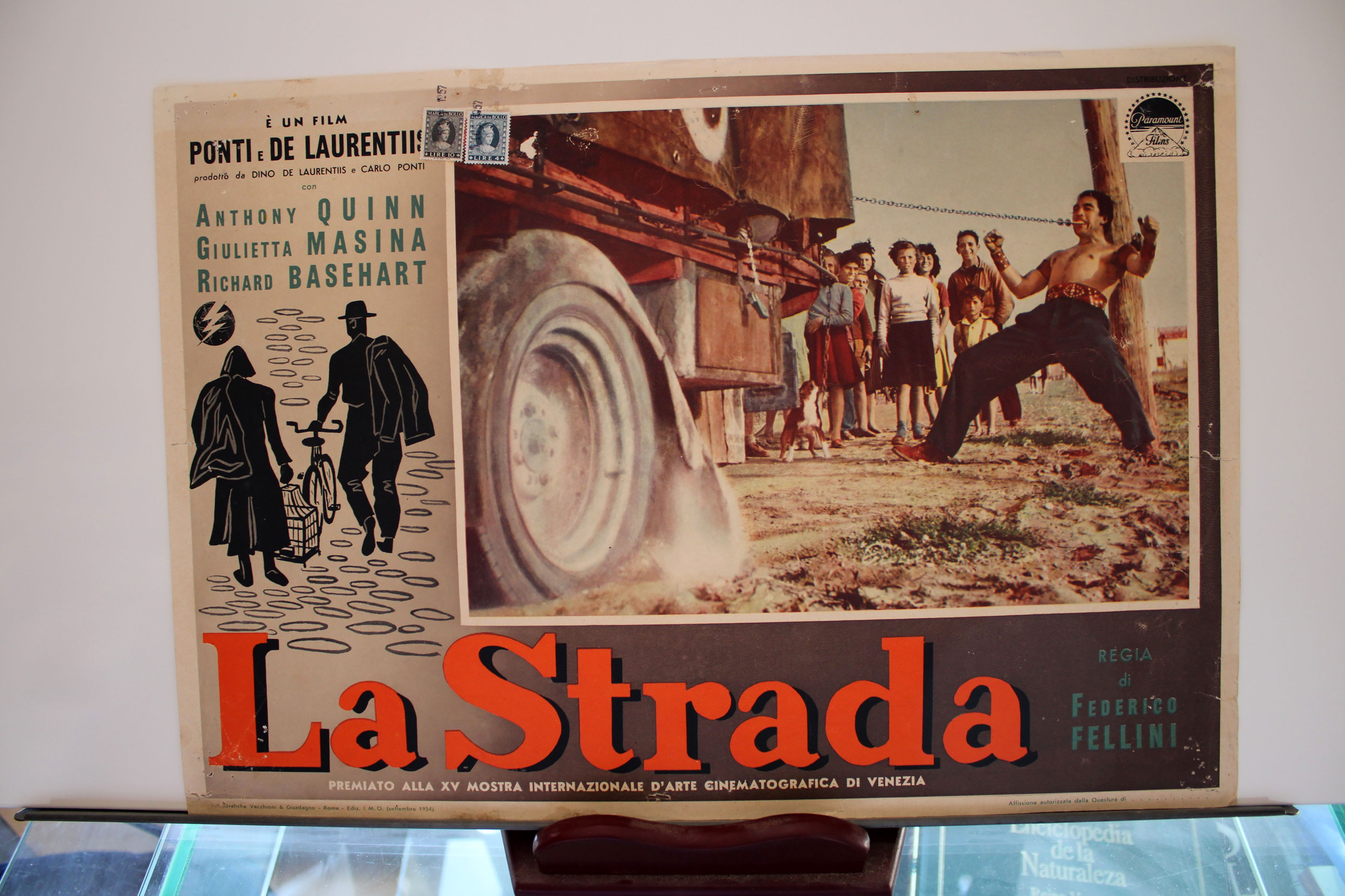 LA STRADA