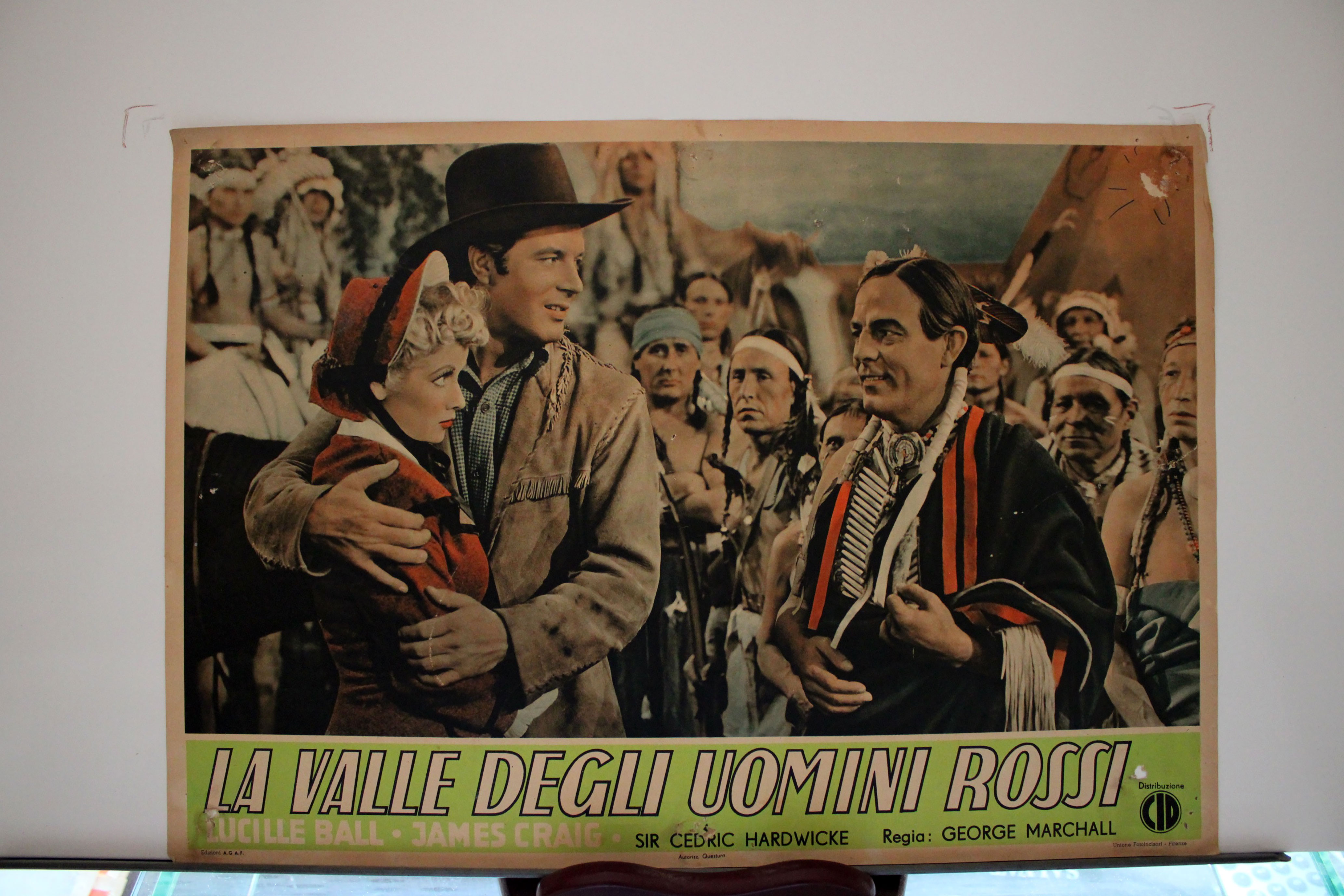 LA VALLE DEGLI UOMINI ROSSI