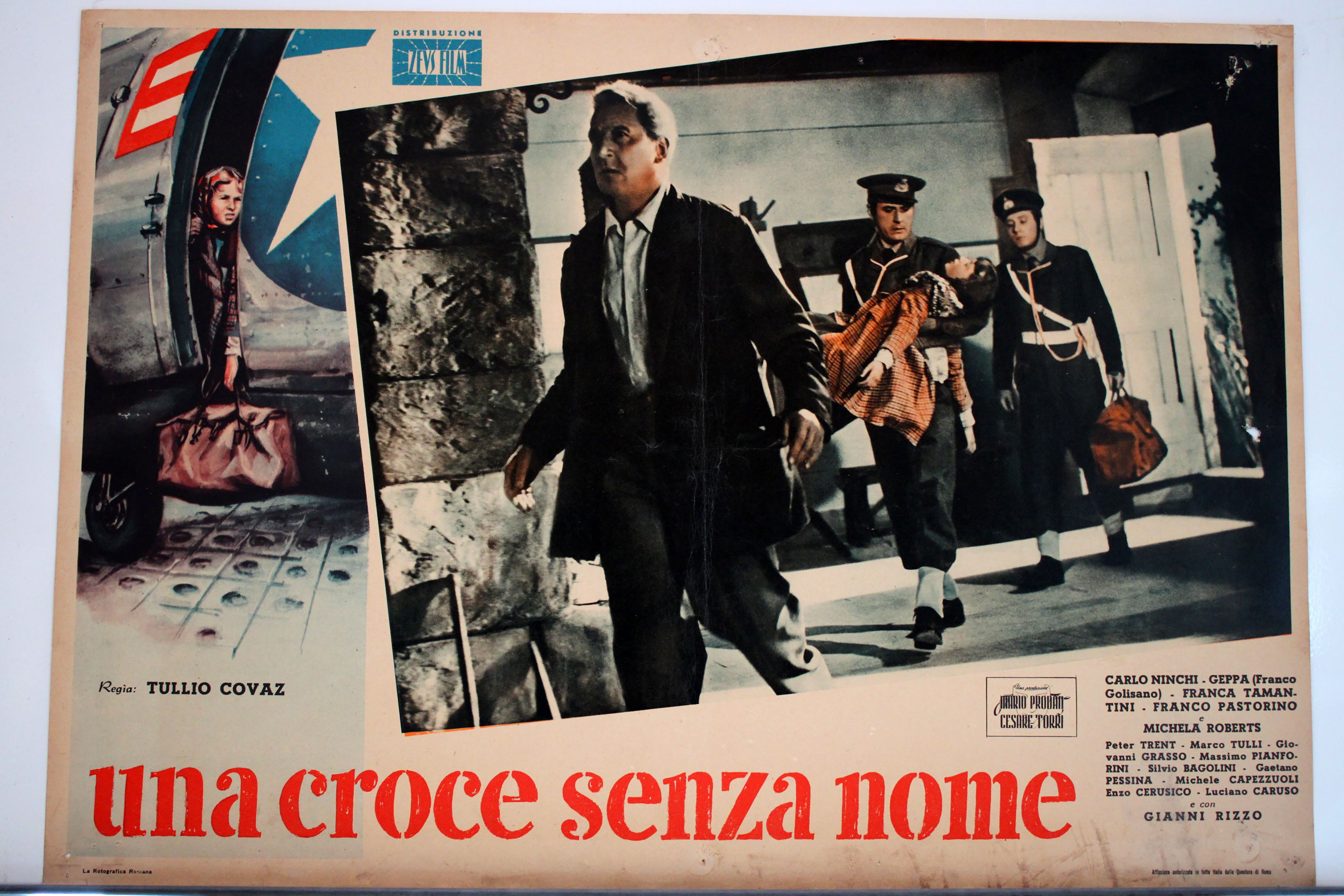 UNA CROCE SENZA NOME