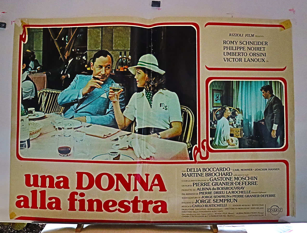 UNA DONNA ALLA FINESTRA