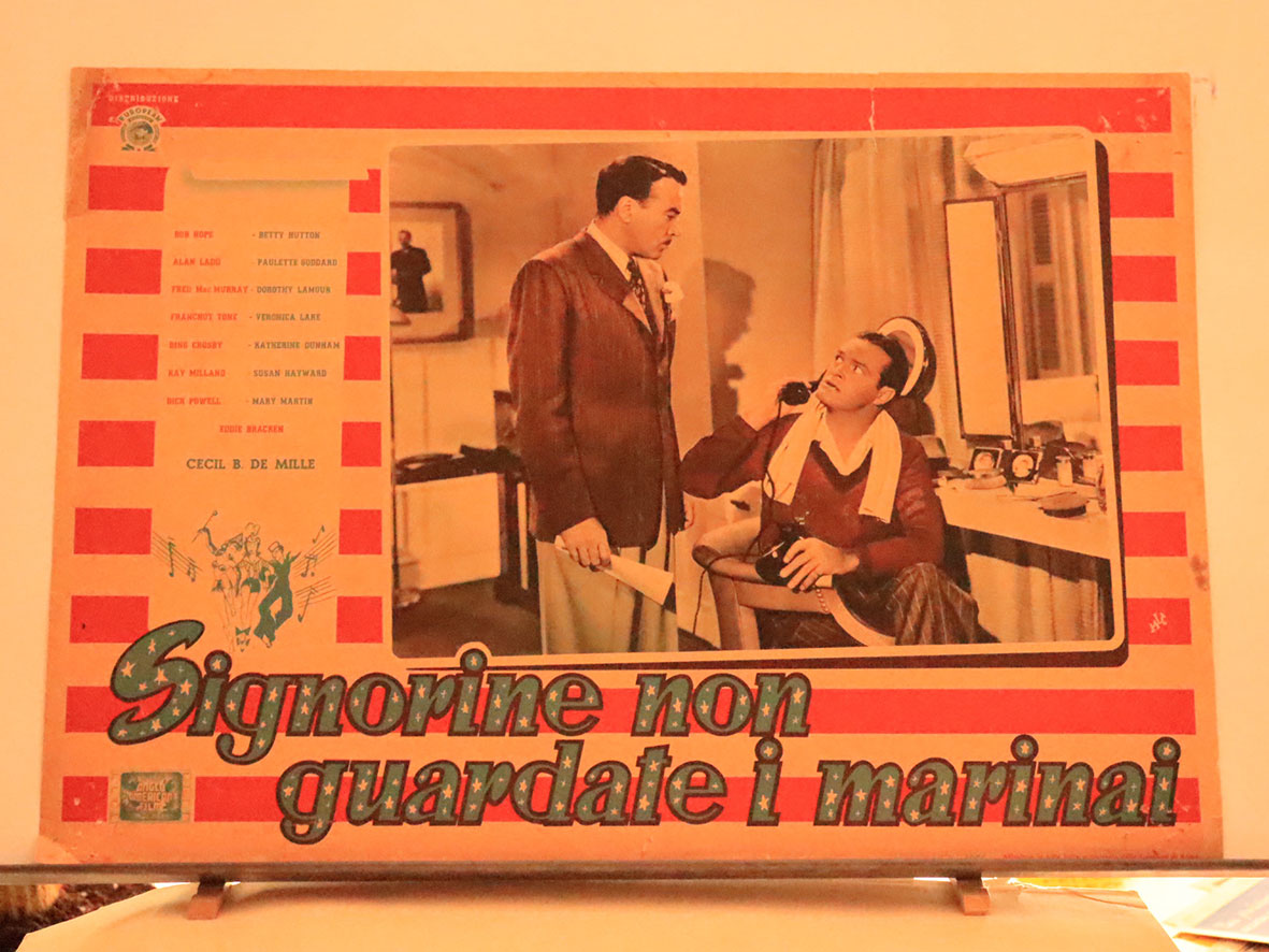 SIGNORINE NON GUARDATE I MARINAI