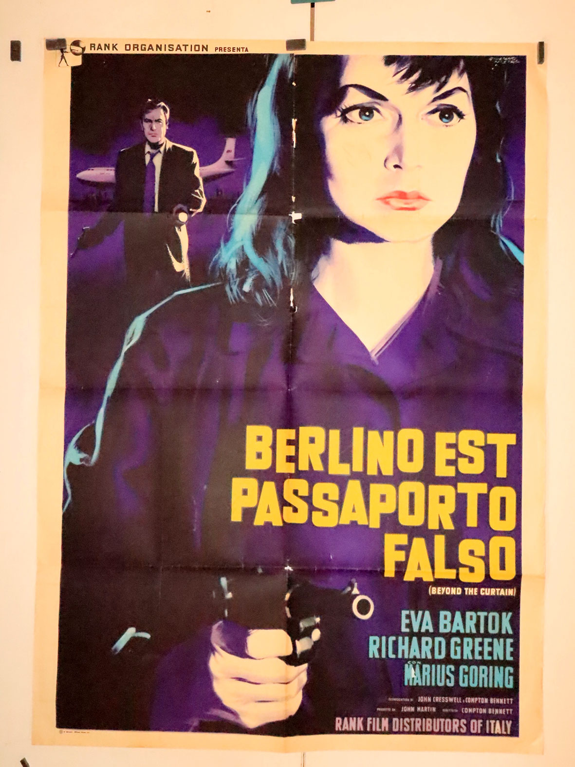 BERLINO EST PASSAPORTO FALSO