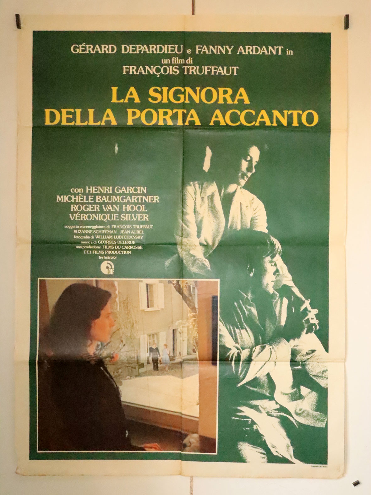 LA SIGNORA DELLA PORTA ACCANTO