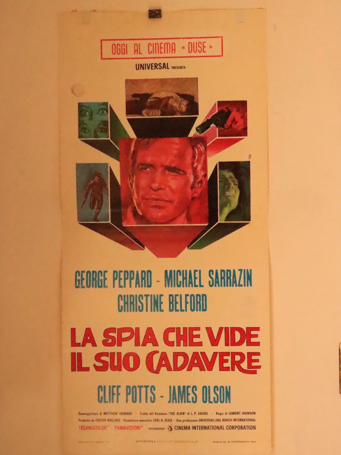 LA SPIA CHE VIDE IL SUO CADAVERE