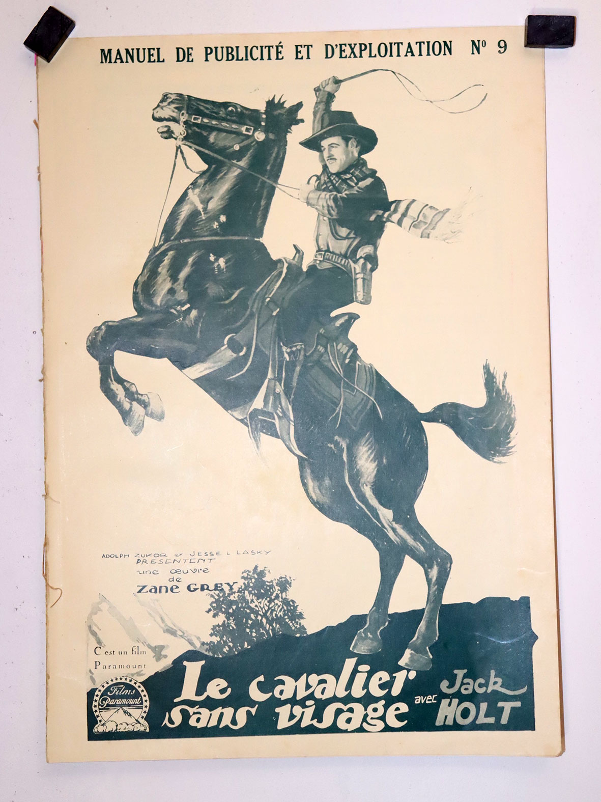 LE CAVALIER SANS VISAGE