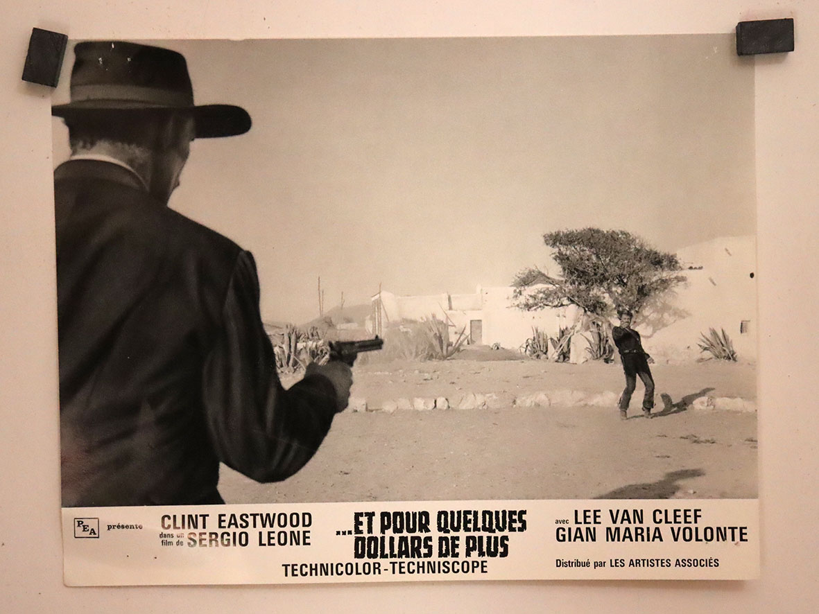 ET POUR QUELQUES DOLLARS DE PLUS