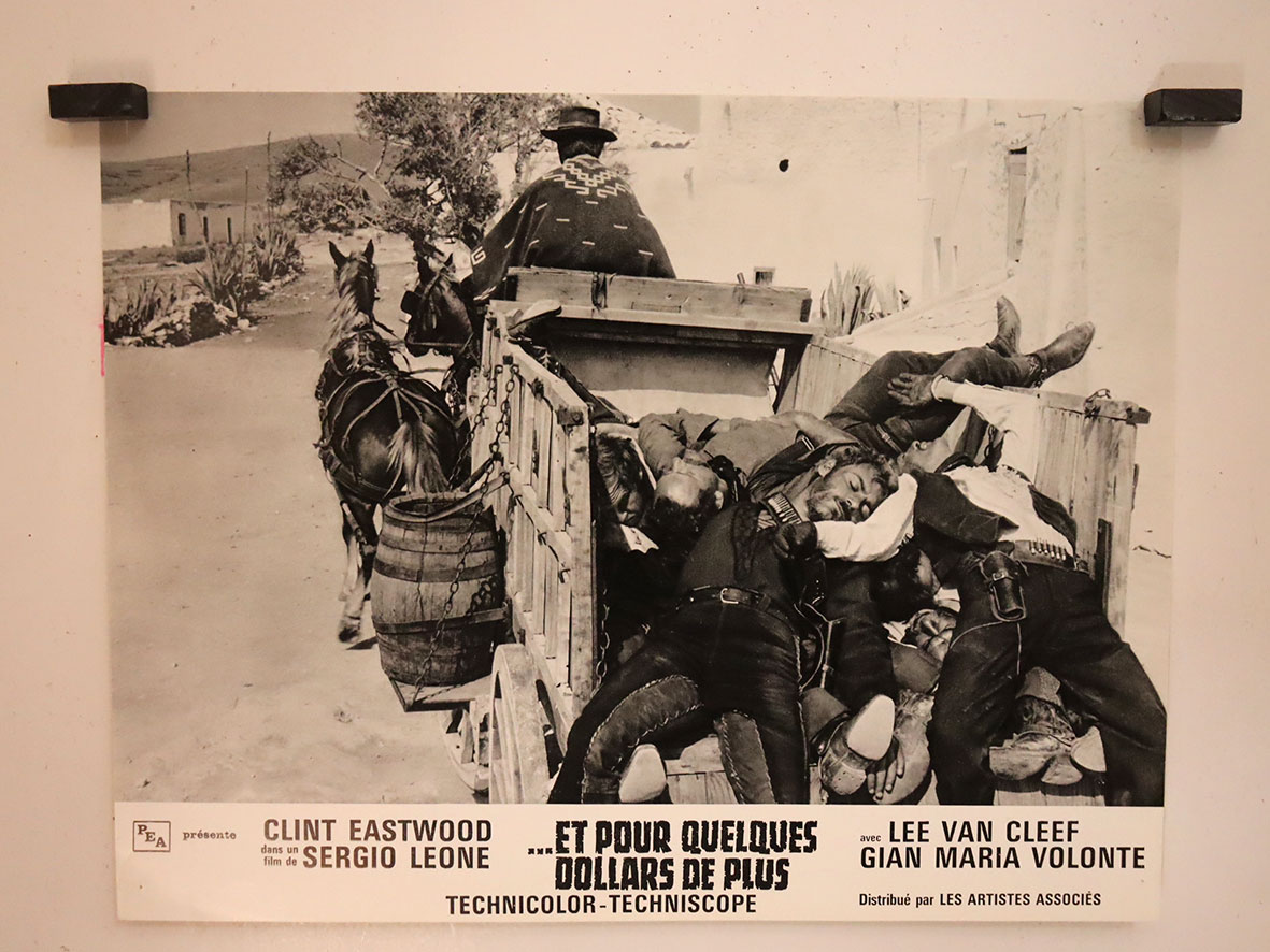 ET POUR QUELQUES DOLLARS DE PLUS