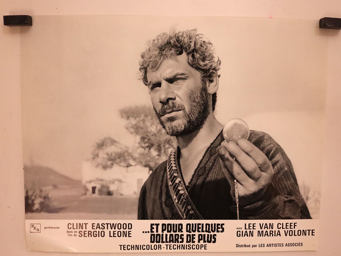 ET POUR QUELQUES DOLLARS DE PLUS