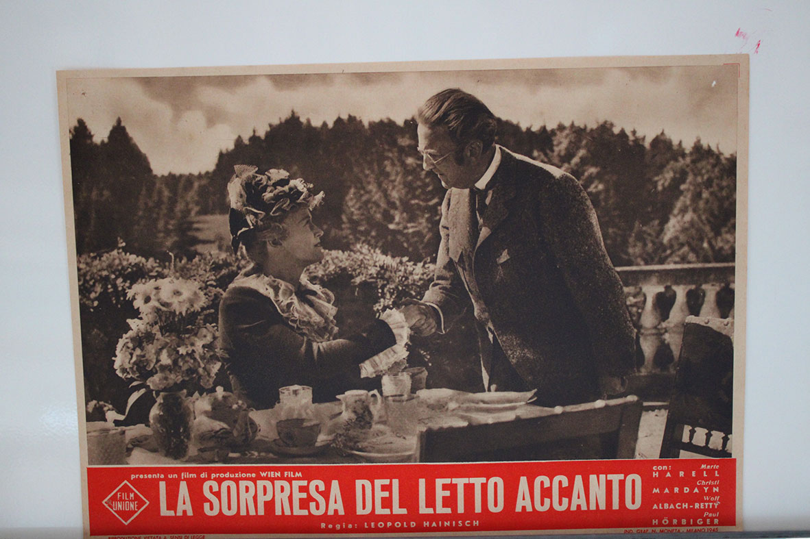 LA SORPRESA DEL LETTO ACCANTO