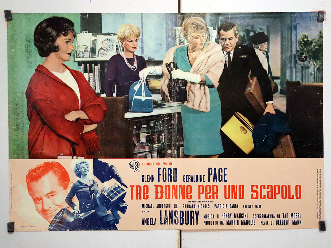 TRE DONNE PER UNO SCAPOLO