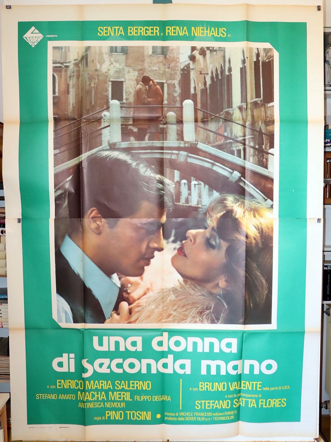 UNA DONNA DI SECONDA MANO