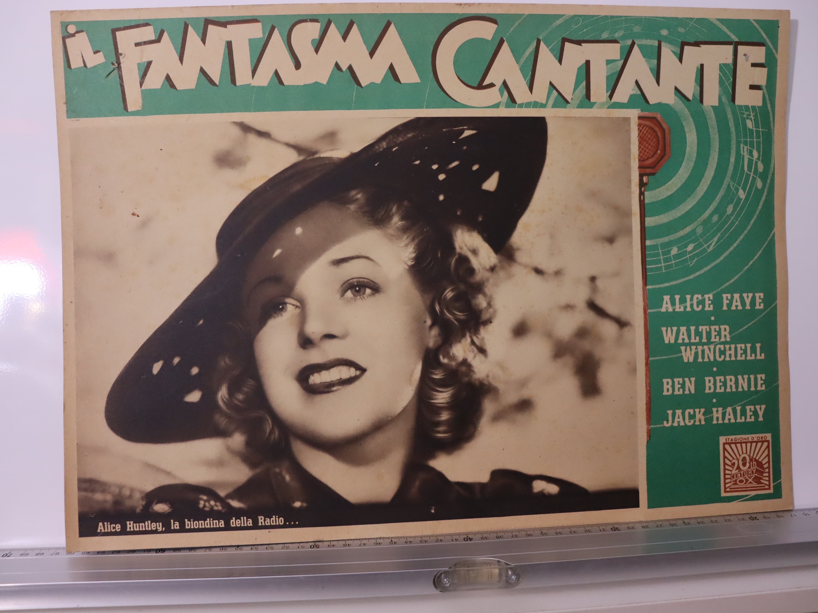 IL FANTASMA CANTANTE