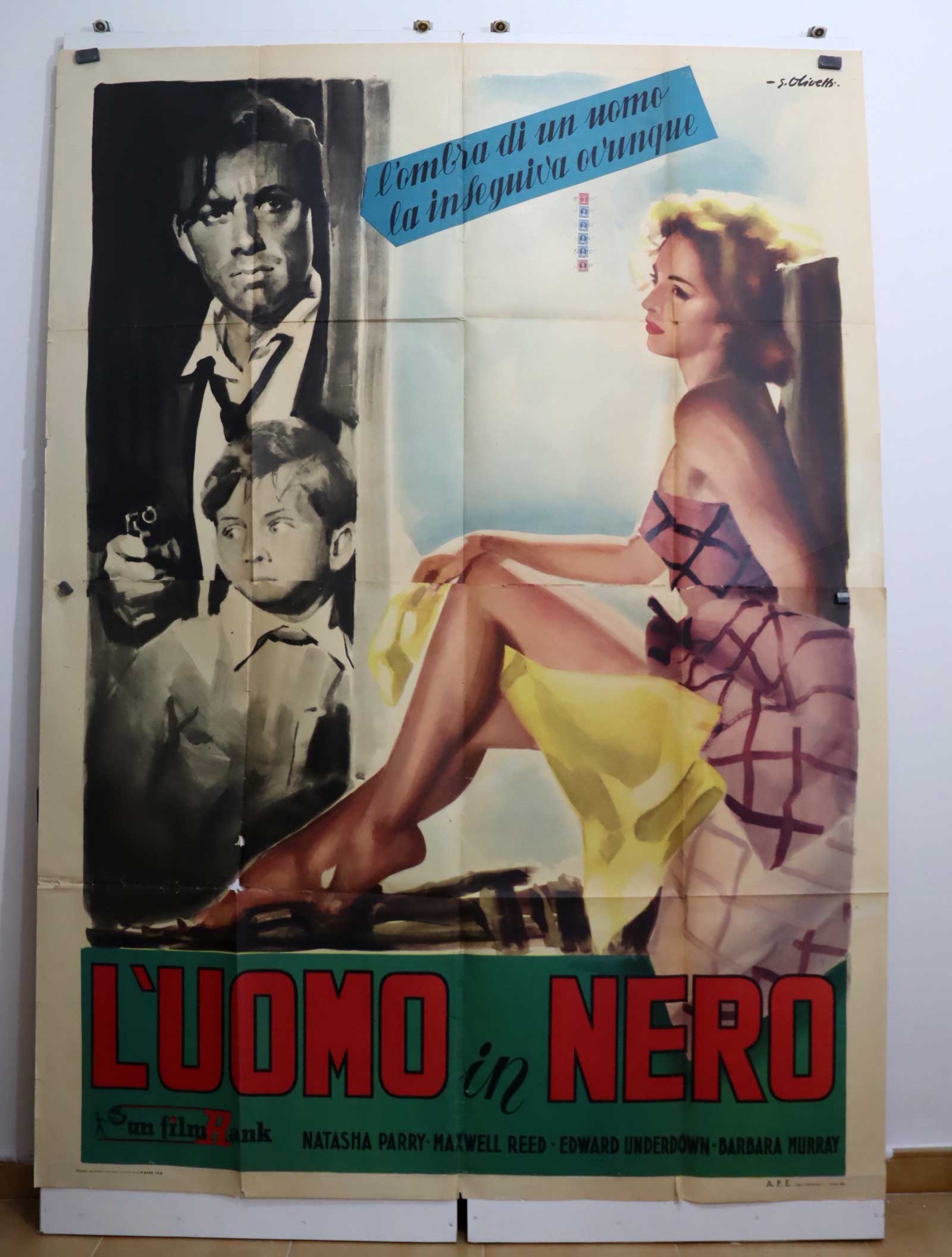 LUOMO IN NERO