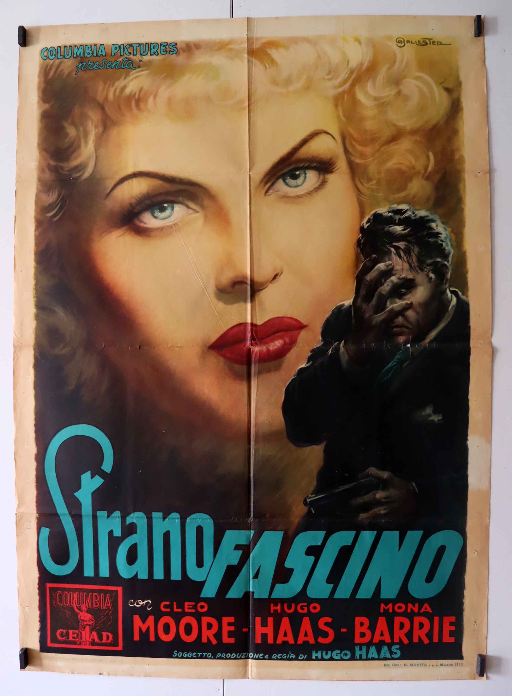 STRANO FASCINO
