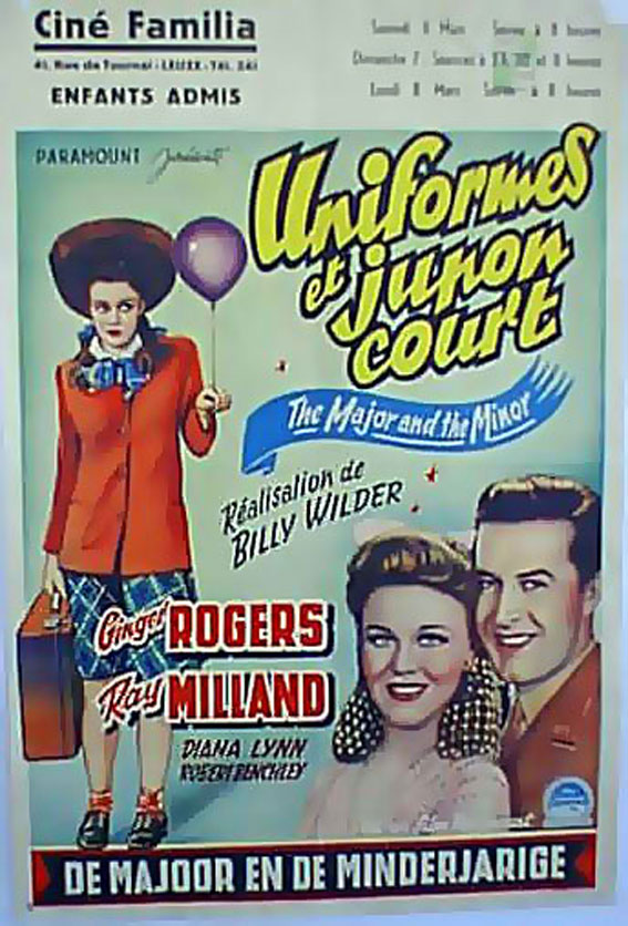 UNIFORMES ET JUPON COURT