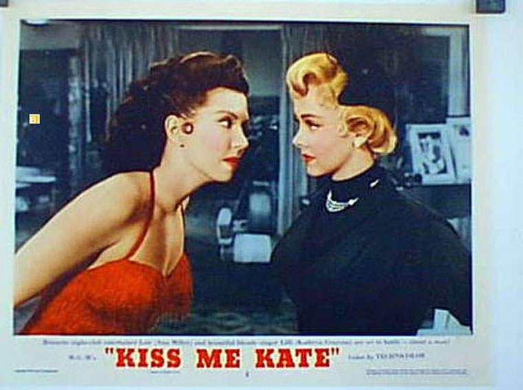 KISS ME KATE