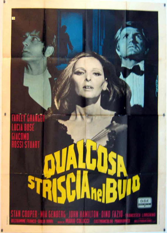 QUALCOSA STRISCIA NEL BUIO