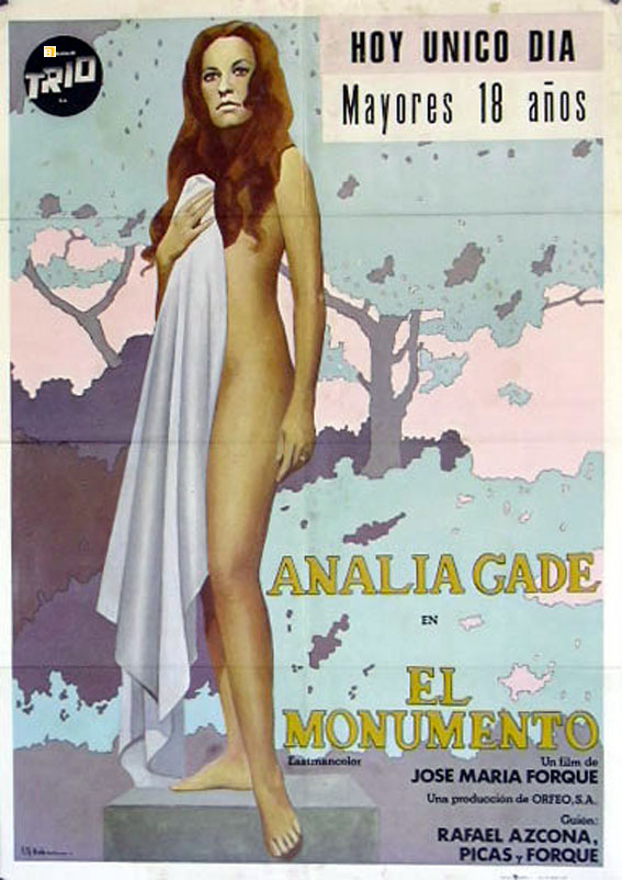 ANALIA GADE EN EL MONUMENTO