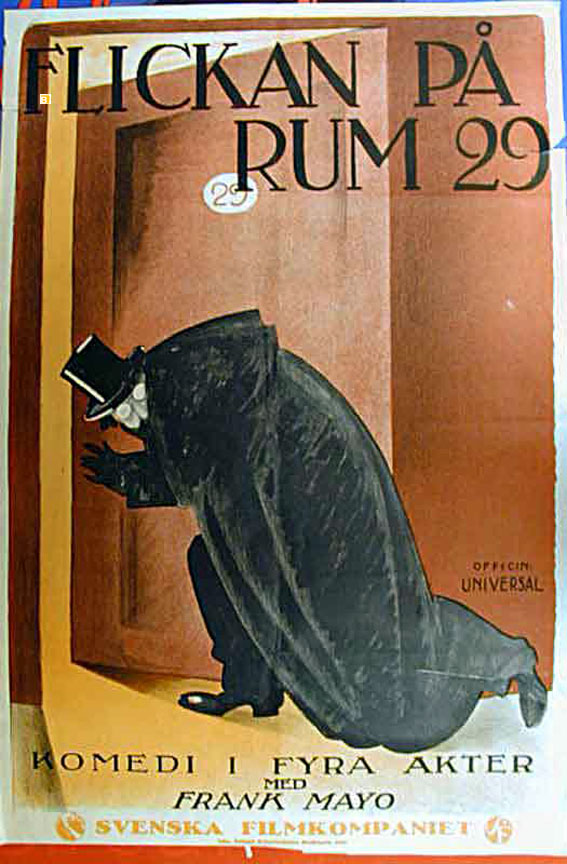 FLICKAN PA RUM 29