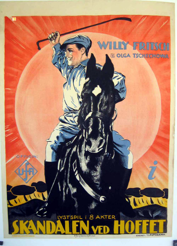 SKANDALEN VED HOFFET