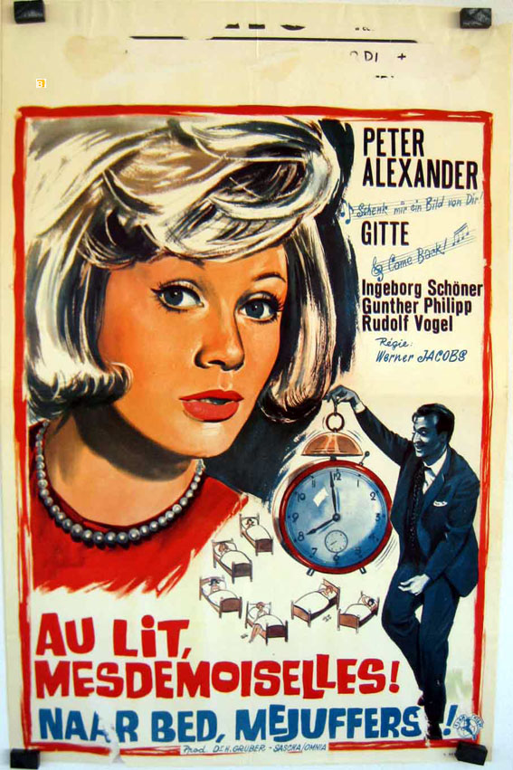 AU LIT MESDEMOISELLES