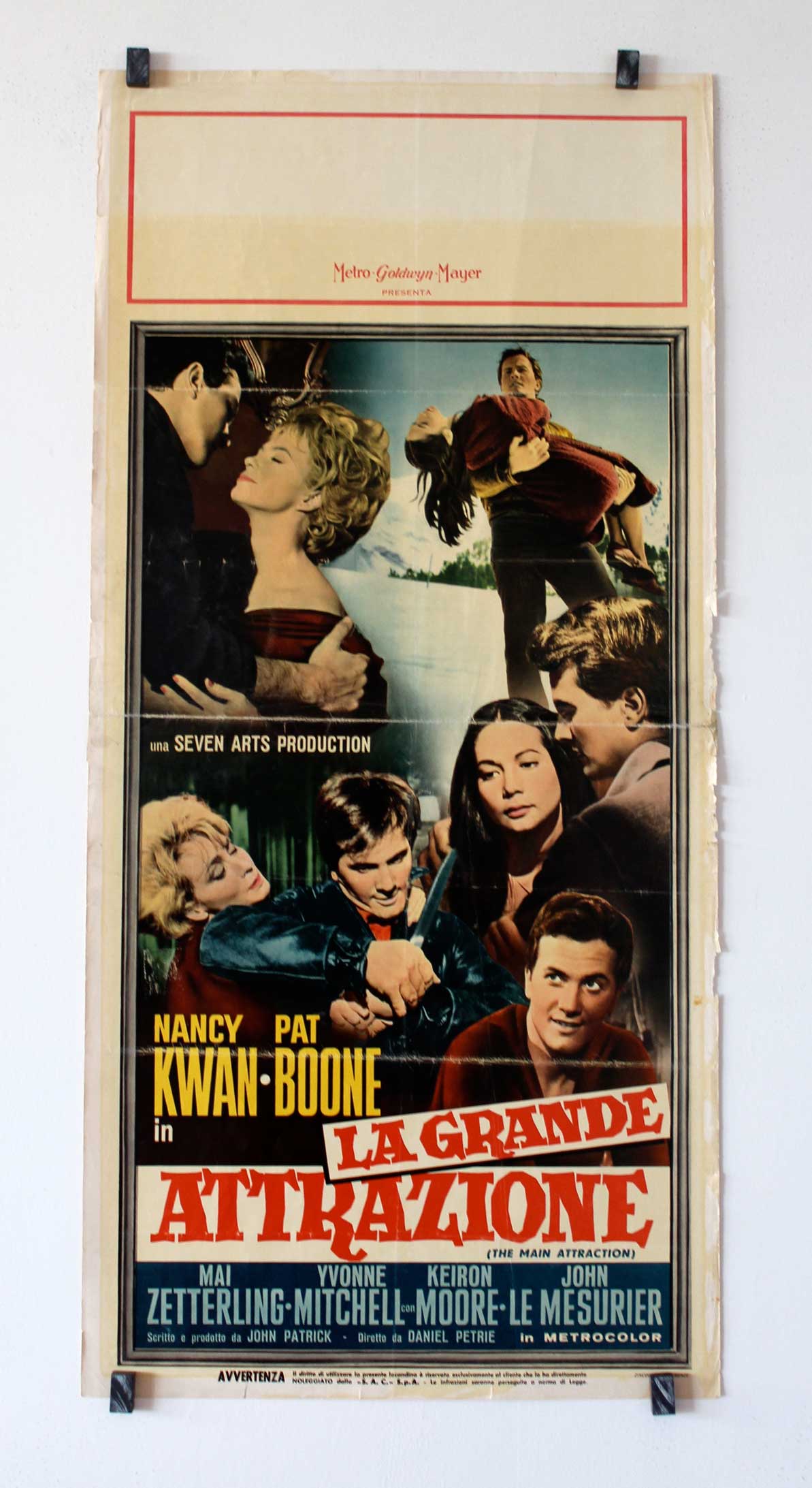 TESSA LA GRAN ATRACCION