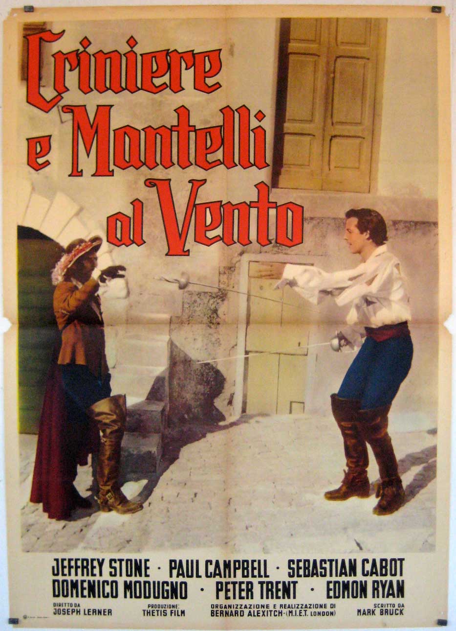 CRINIERE E MANTELLI AL VENTO