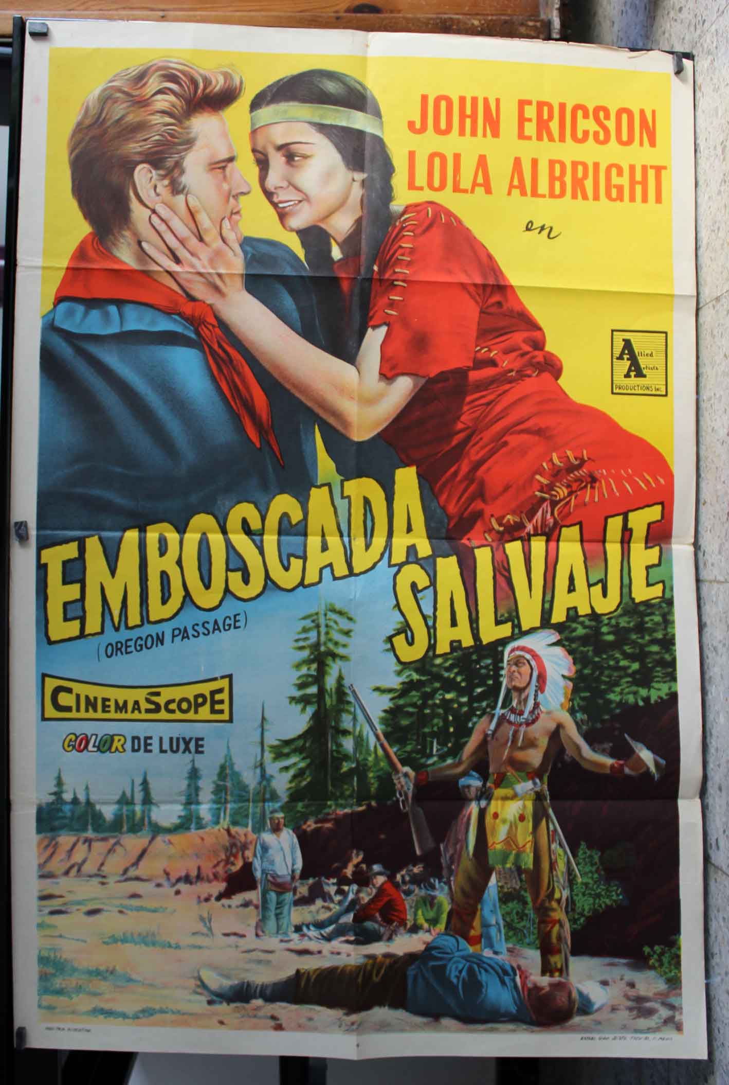 EMBOSCADA SALVAJE