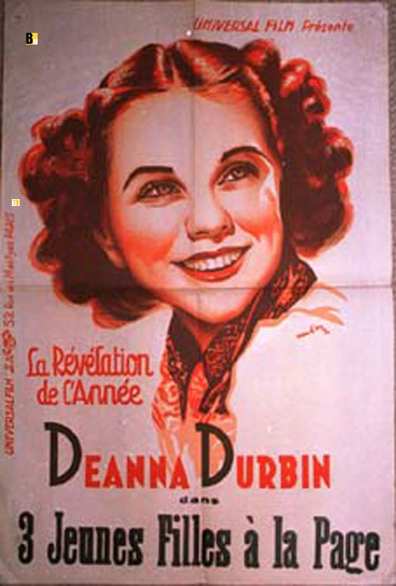 TROIS JEUNES FILLES A LA PAGE